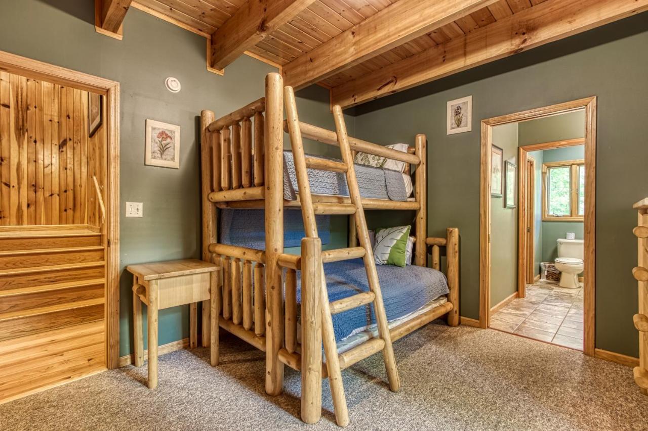 Mountain Lake Lodge, Hot Tub, Theater Room, 1089 Free Tickets Each Paid Day, Dollywood And More Sevierville Exterior foto